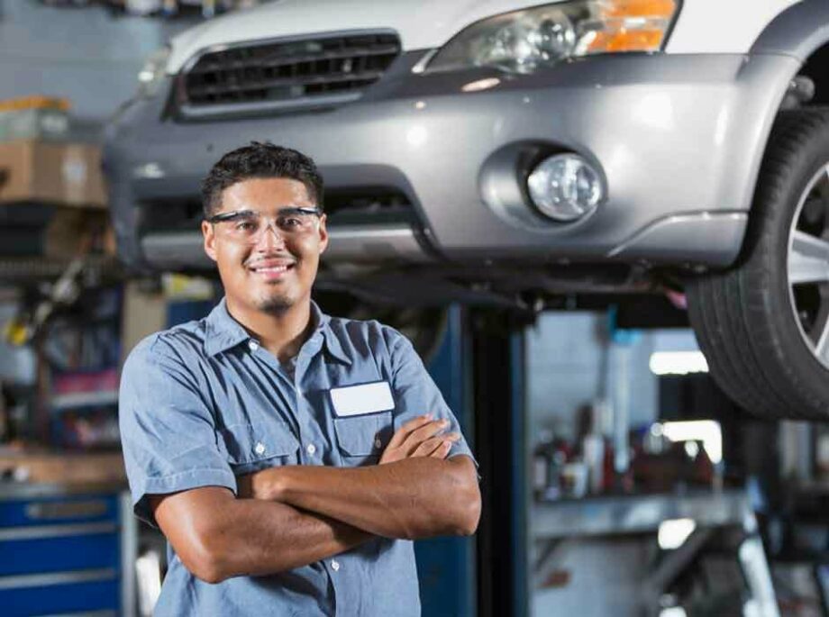 Mechanic technicians