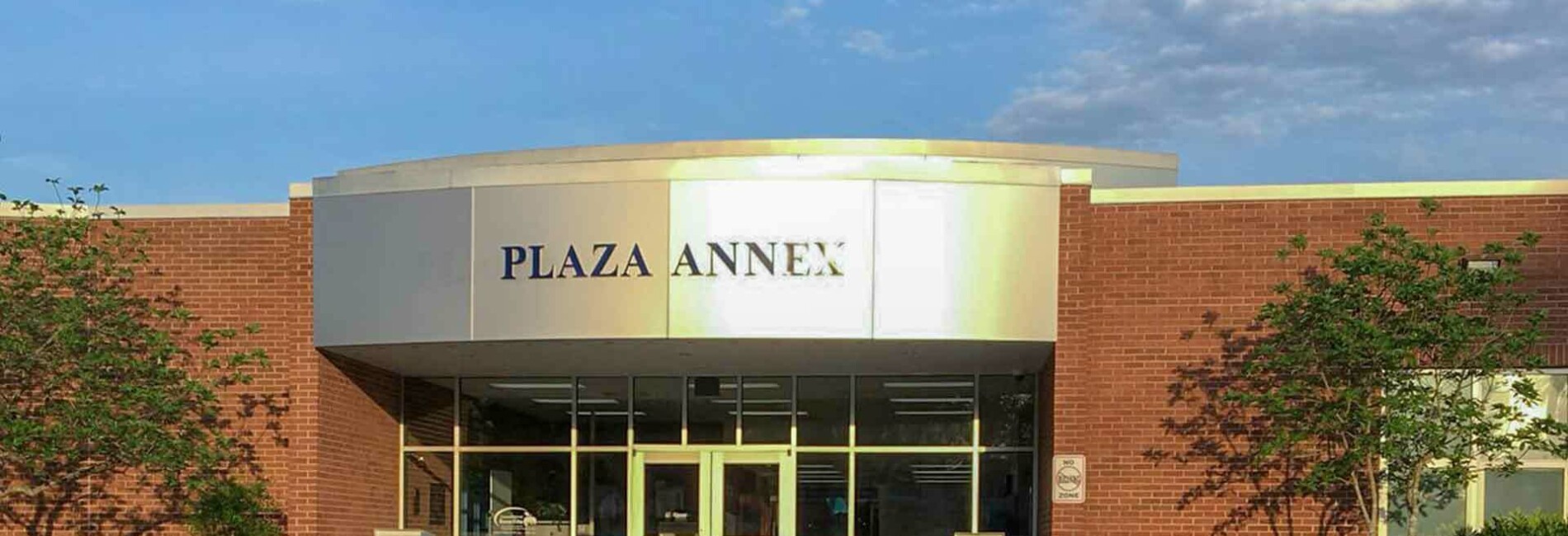 Plaza Annex building