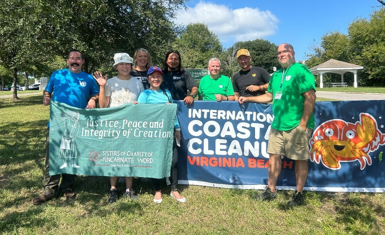 International Coastal Cleanup pic