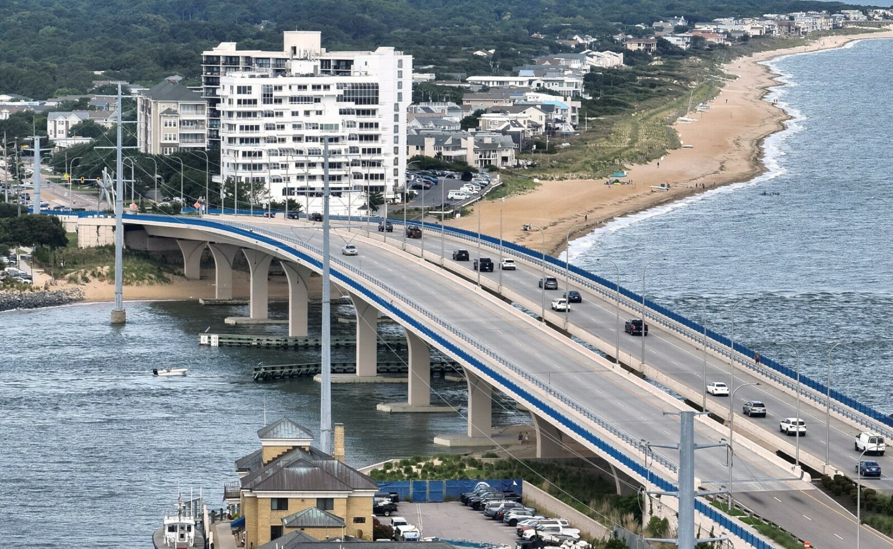 Aerial view of Lesner Bridge