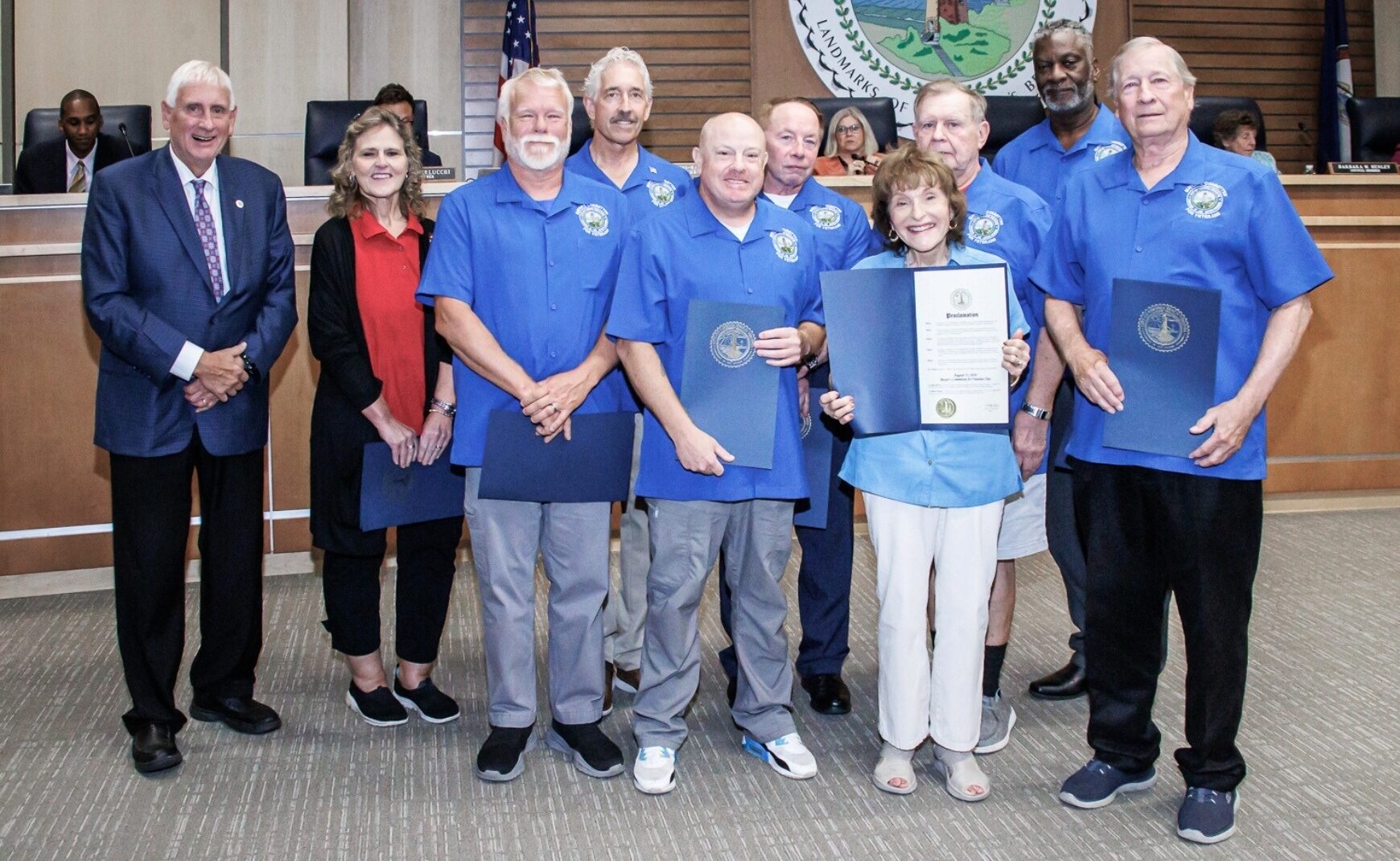 Mayors Committee for Veterans receiving award from mayor and city council