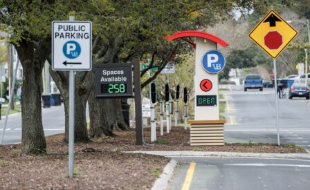 Public Parking signage