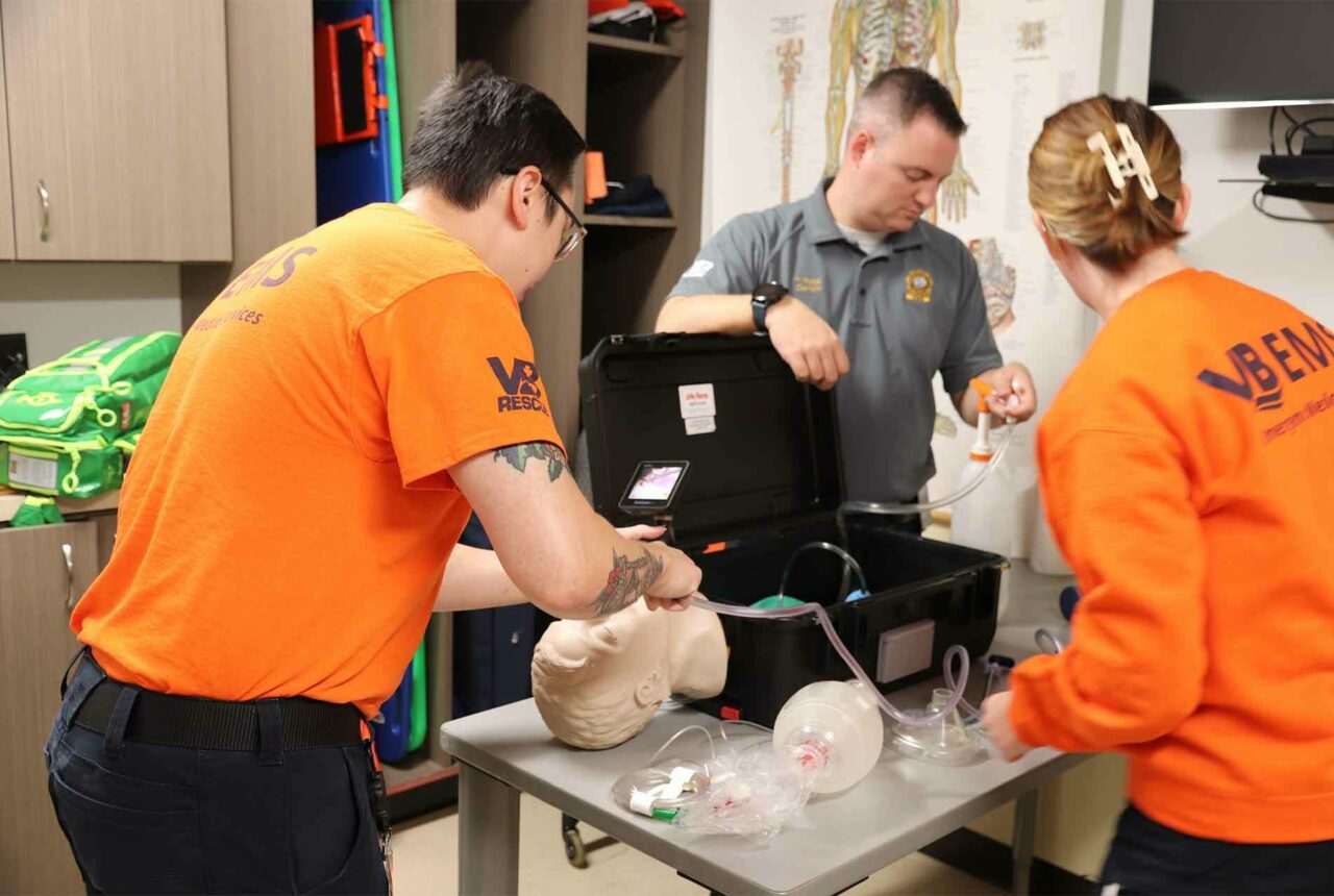 EMS employees on trainig