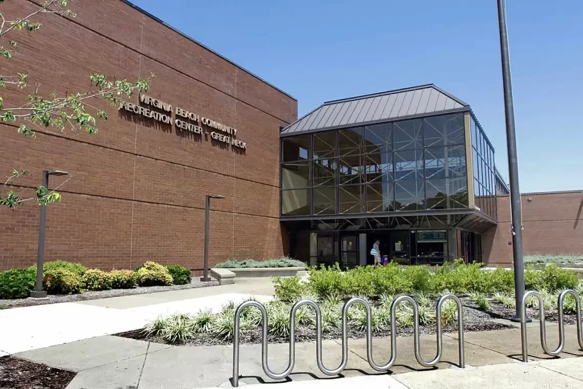 Great Neck Rec Center Exterior